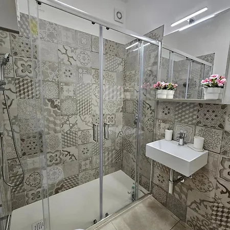 Apartament Bilocale In Con Piscine