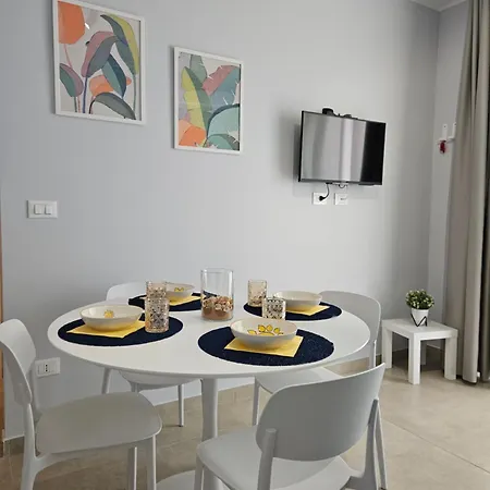 Apartament Bilocale In Con Piscine *